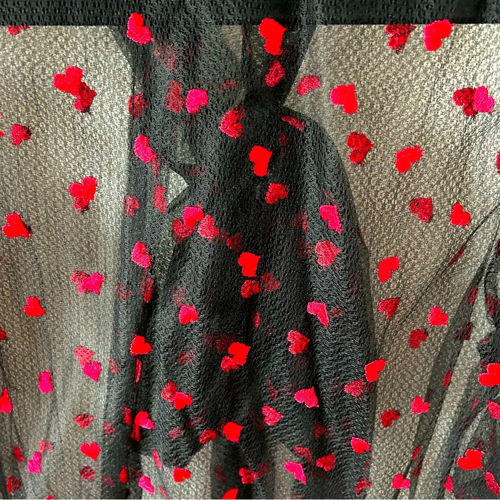 Pussycat bow heart sheer top - Picture 4 of 6